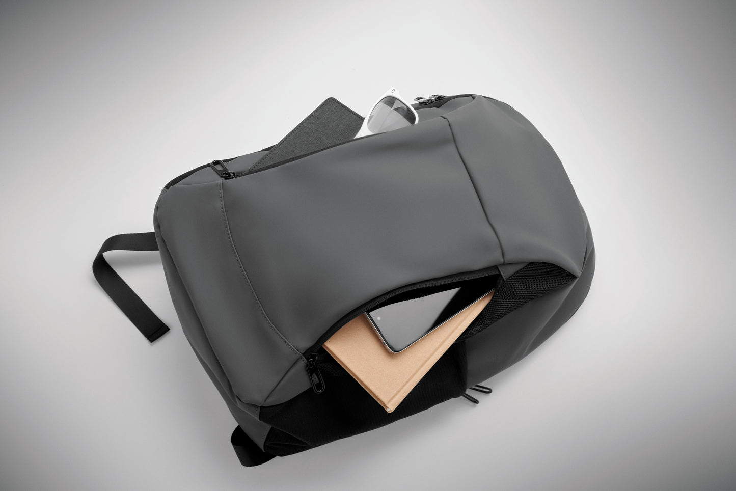 15'' Laptop-Rucksack aus softem PU mit gepolstertem Rücken und verstecktem Hauptfach mit