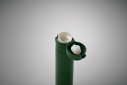Doppelwandige Trinkflasche aus recyceltem Edelstahl (90% recycelter Edelstahl und 10% Edelstahl) mit