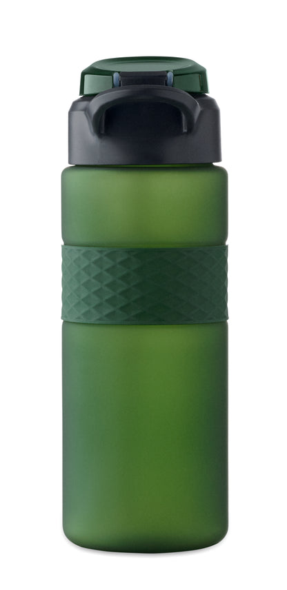Trinkflasche aus RPET. Flip-Top-Deckel aus PP Sicherheitsverschluss und Henkel aus Silikon. Mit