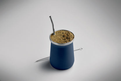 Doppelwandiger Yerba-Mate-Becher aus recyceltem Edelstahl (90% recycelter Edelstahl und 10% Edelstahl). Inkl.