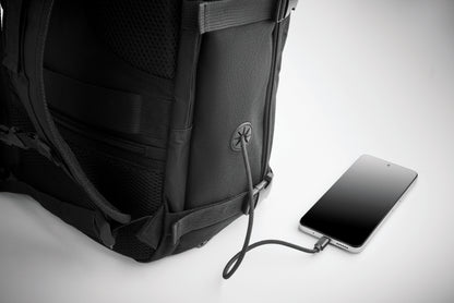 Erweiterbarer Rucksack in Kabinengröße aus 600D RPET-Polyester mit PU-Beschichtung. 180°-Öffnung. Gepolstertes 15''-Laptopfach