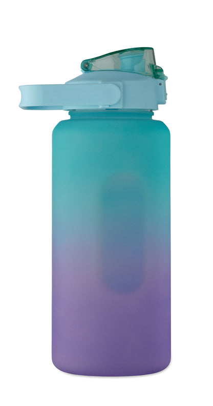 Trinkflasche aus RPET. Motivierende Zeitmarkierung einhändig zu öffnender Flip-Top-Deckel Trinkhalm Sicherheitsverschluss und