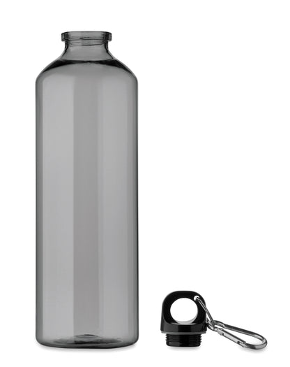 Trinkflasche aus RPET mit Karabiner. Füllmenge: 750 ml. Der Karabiner ist NICHT