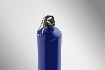 Einwandige Flasche (90% recycelter Edelstahl und 10% Edelstahl) mit PP-Deckel und Karabiner.