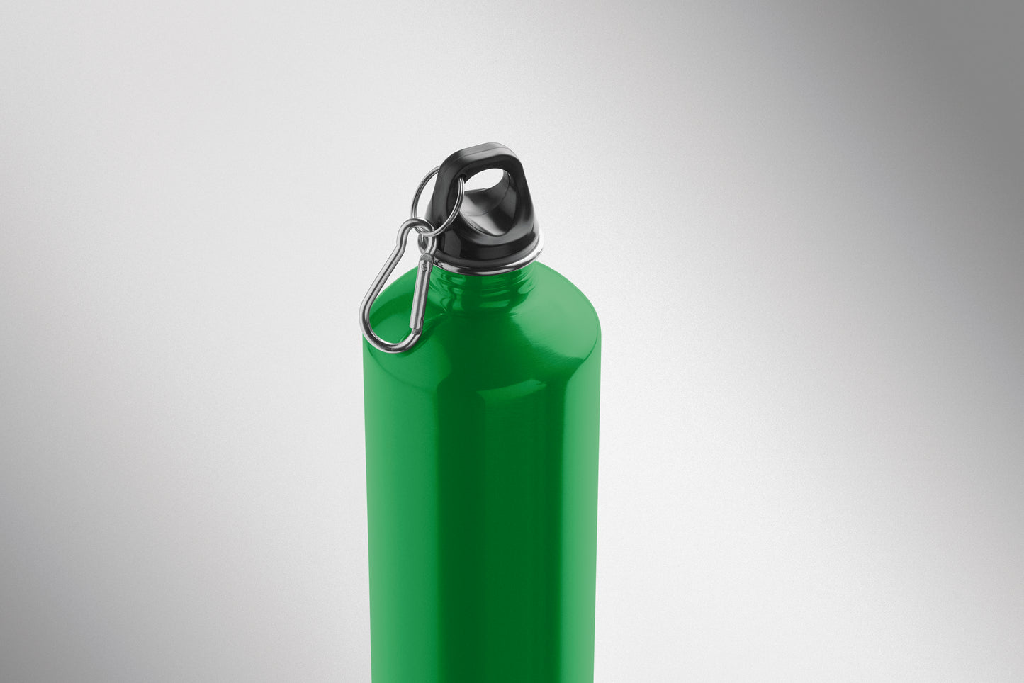Einwandige Flasche (90% recycelter Edelstahl und 10% Edelstahl) mit PP-Deckel und Karabiner.