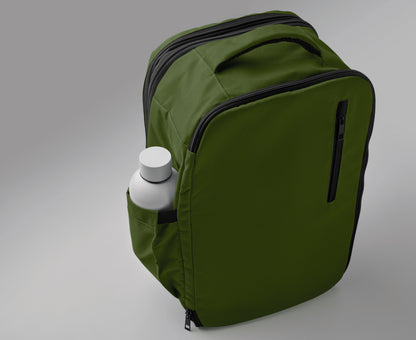 Erweiterbarer Rucksack in Kabinengröße aus 600D RPET-Polyester. 180°-Öffnung. Hauptfach mit zwei Fächern