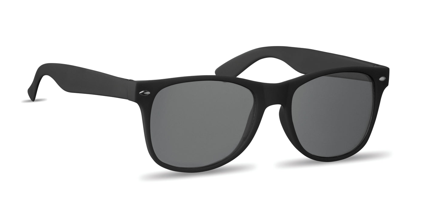Sonnenbrille aus SEAQUAL® PP mit Gläsern aus PC- und AC. UV400-Schutz. Die