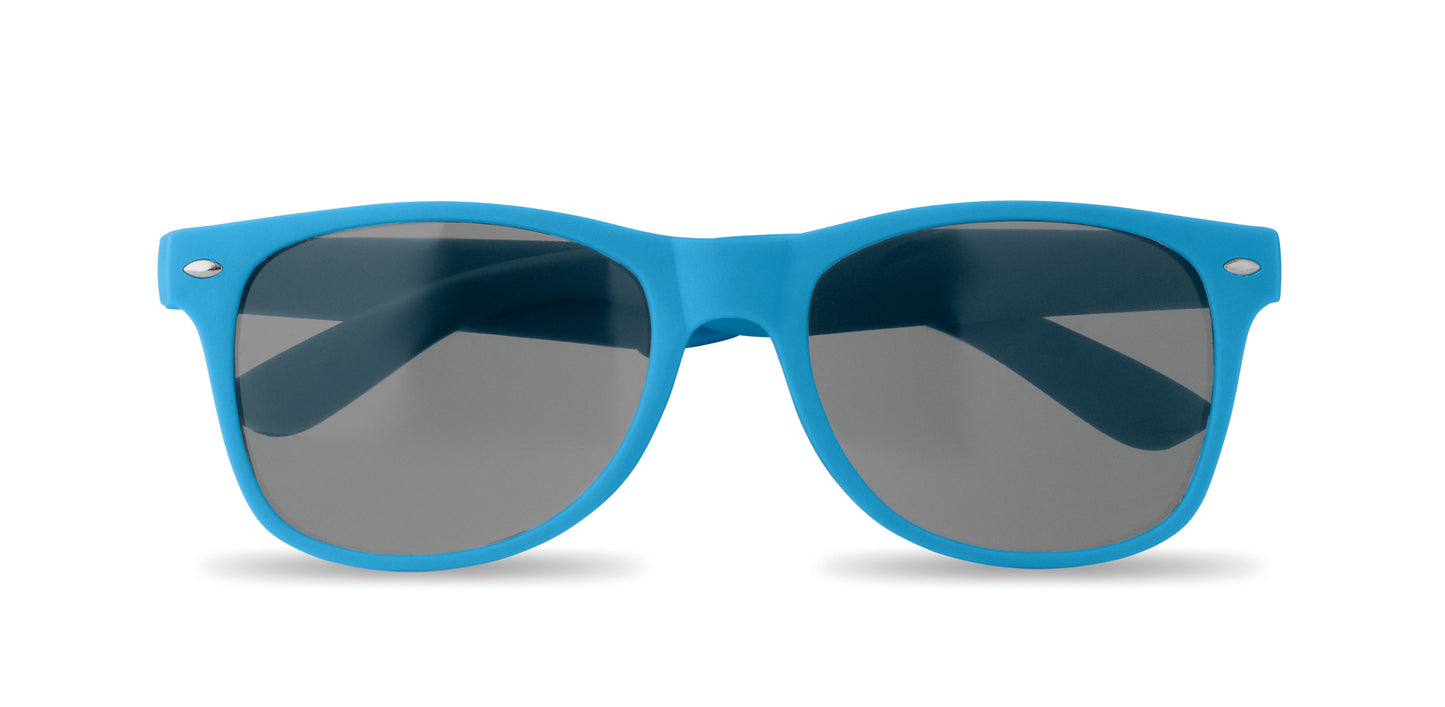 Sonnenbrille aus SEAQUAL® PP mit Gläsern aus PC- und AC. UV400-Schutz. Die