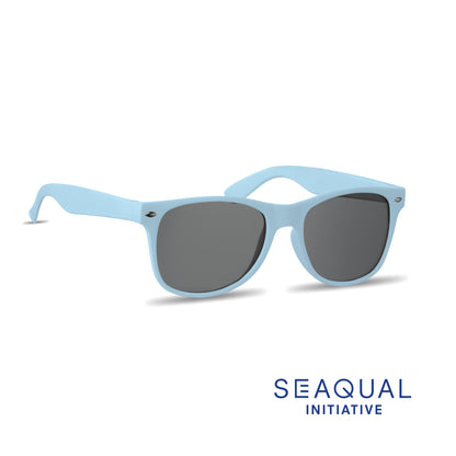 Sonnenbrille aus SEAQUAL® PP mit Gläsern aus PC- und AC. UV400-Schutz. Die
