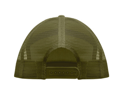Kappe mit flachem Schirm. 7 Panels. Baumwoll-Twill 235 g/m² mit Polyester-Mesh-Rückseite und