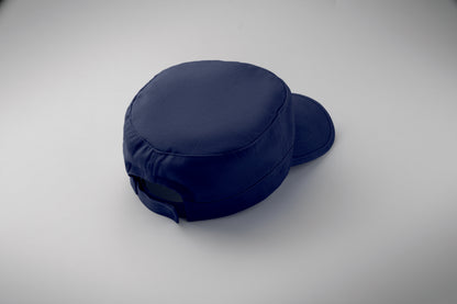 Military Cap aus 260g/m² gebürsteter Baumwolle mit Polyester-Schweißband und verstellbarem Klettverschluss.