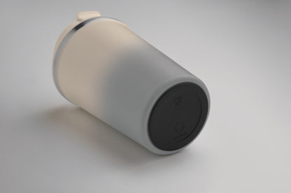 Doppelwandiger Trinkbecher aus recyceltem Edelstahl (90 % recycelter Edelstahl und 10 %
