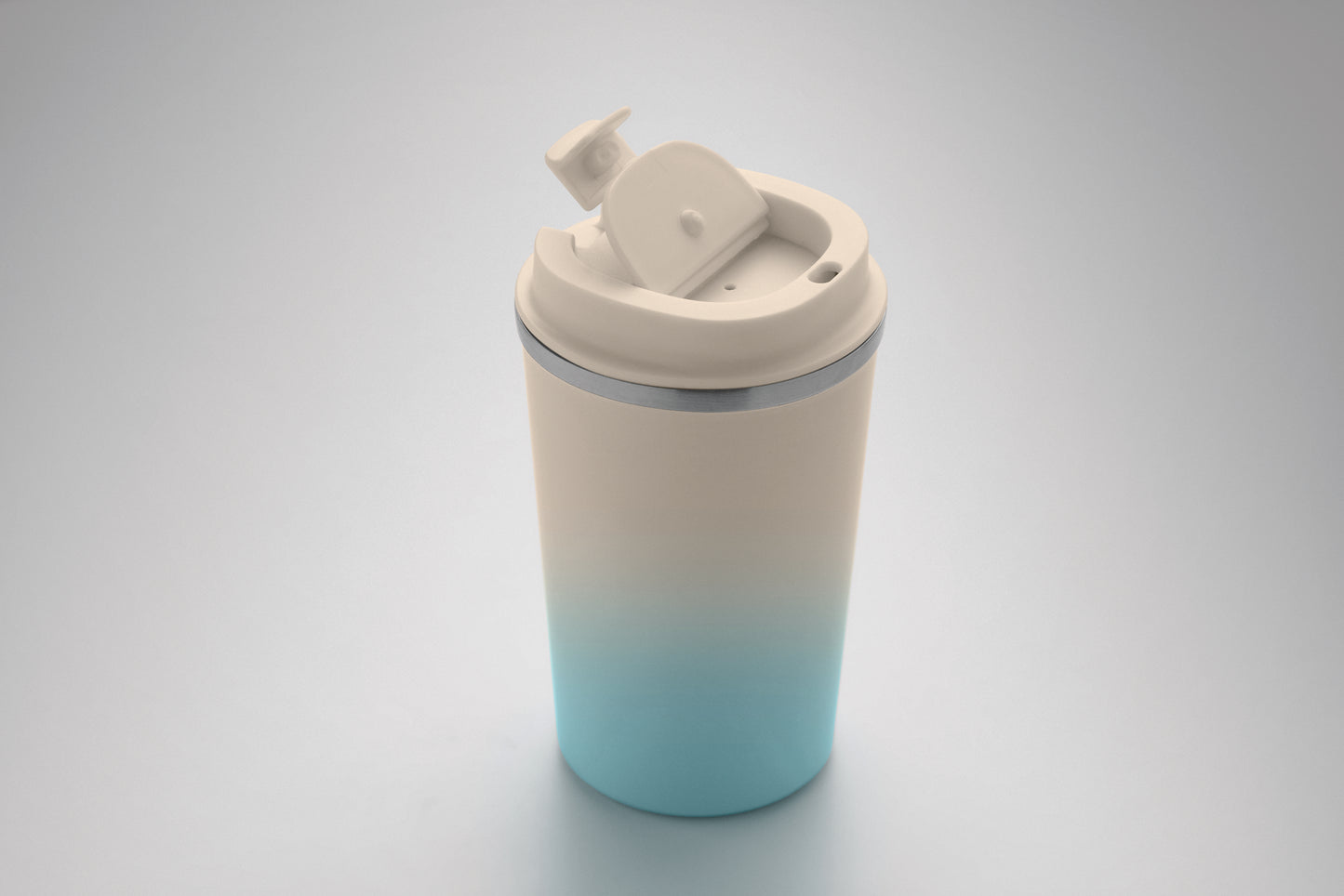 Doppelwandiger Trinkbecher aus recyceltem Edelstahl (90 % recycelter Edelstahl und 10 %