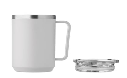 Doppelwandiger Becher. Innenseite aus 90 % recyceltem Edelstahl und 10 % Edelstahl