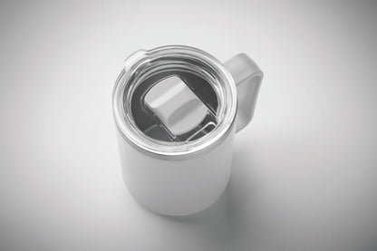 Doppelwandiger Becher. Innenseite aus 90 % recyceltem Edelstahl und 10 % Edelstahl