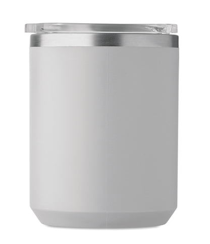 Doppelwandiger Becher. Innenseite aus 90 % recyceltem Edelstahl und 10 % Edelstahl