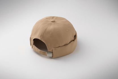 Docker Cap aus 100% schwerer gebürsteter Baumwolle 260g/m² Mesh und Metallschnalle.