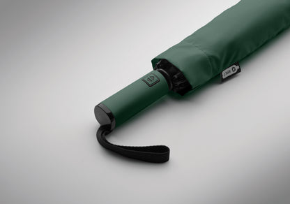 23'' Windproof Regenschirm aus 190T RPET Pongee. 3-fach faltbar. Schwarz beschichtetes Gestell