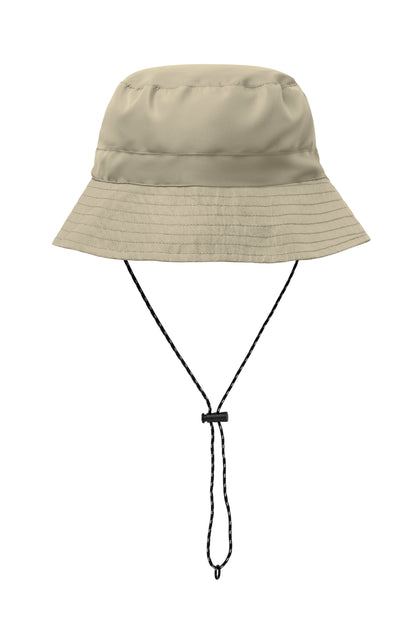 Wasserabweisender Fisherman-Hat inkl. Beutel aus gleichem Material und ABS-Karabiner. Polyester 64 g/m².