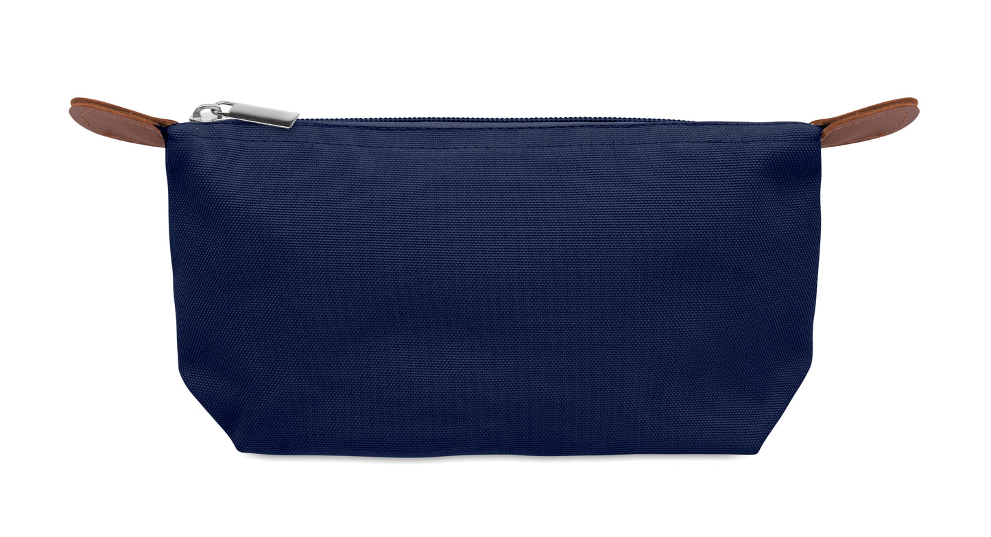 Kosmetiktasche aus 600D RPET-Polyester mit Reißverschluss. Details aus PU.