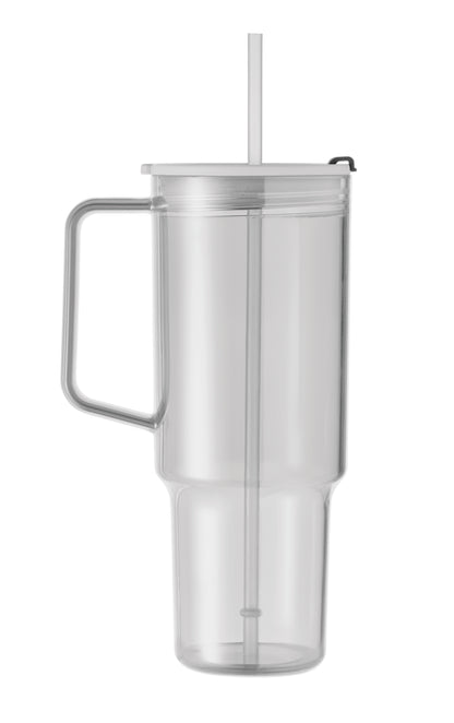 Trinkbecher aus RPET. Verschluss mit integriertem PP-Trinkhalm. Füllmenge: 1200 ml.