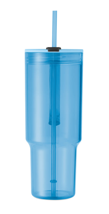 Trinkbecher aus RPET. Verschluss mit integriertem PP-Trinkhalm. Füllmenge: 1200 ml.