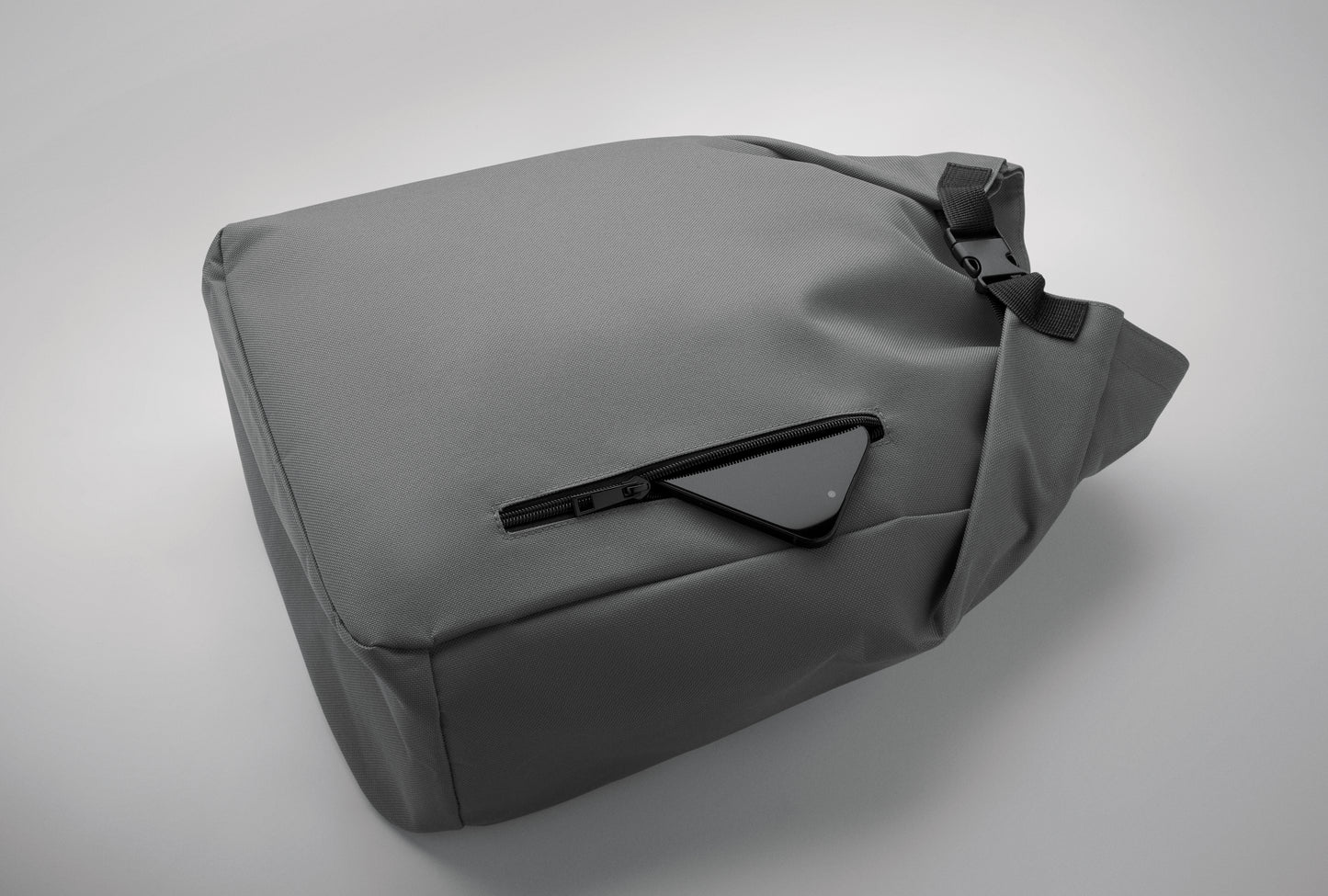 15'' Rolltop-Laptop-Rucksack aus 600D RPET-Polyester mit gepolstertem 210D RPET-Futter. Fronttasche mit Reißverschluss