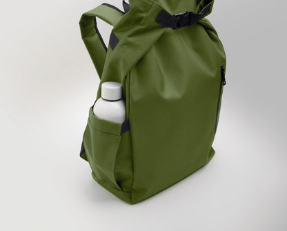 15'' Rolltop-Laptop-Rucksack aus 600D RPET-Polyester mit gepolstertem 210D RPET-Futter. Fronttasche mit Reißverschluss