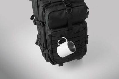 Outdoor-Rucksack aus 600D RPET. Gepolstertes Laptopfach Innenfächer Front-Reißverschlusstaschen gepolsterte Mesh-Schultergurte und Rückenpartie