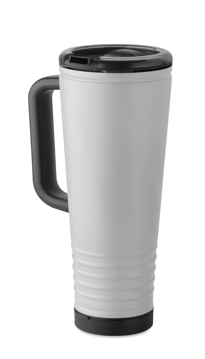 Doppelwandiger Trinkbecher mit Edelstahl-Außenseite und PP-Innenseite. Deckel aus PS mit akustischem Horngeräusch.