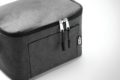 2 tone Kühltasche für 6 Dosen mit Fronttasche. 600D RPET. Isoliermaterial: 0