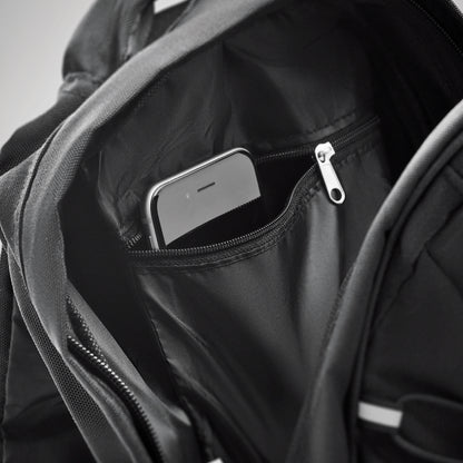 Rucksack aus 600D RPET mit Schnürung auf der Vorderseite und reflektierenden Details.