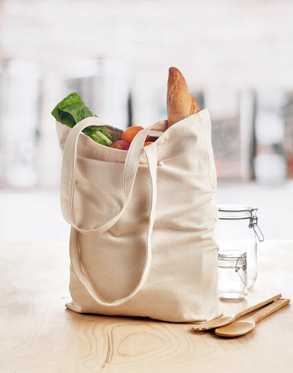 Shopping-Tasche aus Canvas mit langen Tragegriffen und Bodenfalz. Eine ideale Tasche für