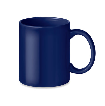 Farbiger Kaffeebecher aus Keramik. Füllmenge: 300ml. Nur Keramik- Transferdruck ist spülmaschinengeeignet. Verpackt