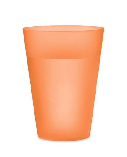 Wiederverwendbarer PP-Becher mit gefrosteter Oberfläche. Ideal für Festivals. Füllmenge: 300 ml.