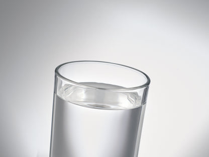 Wiederverwendbares Trinkglas. Füllmenge: 300 ml.