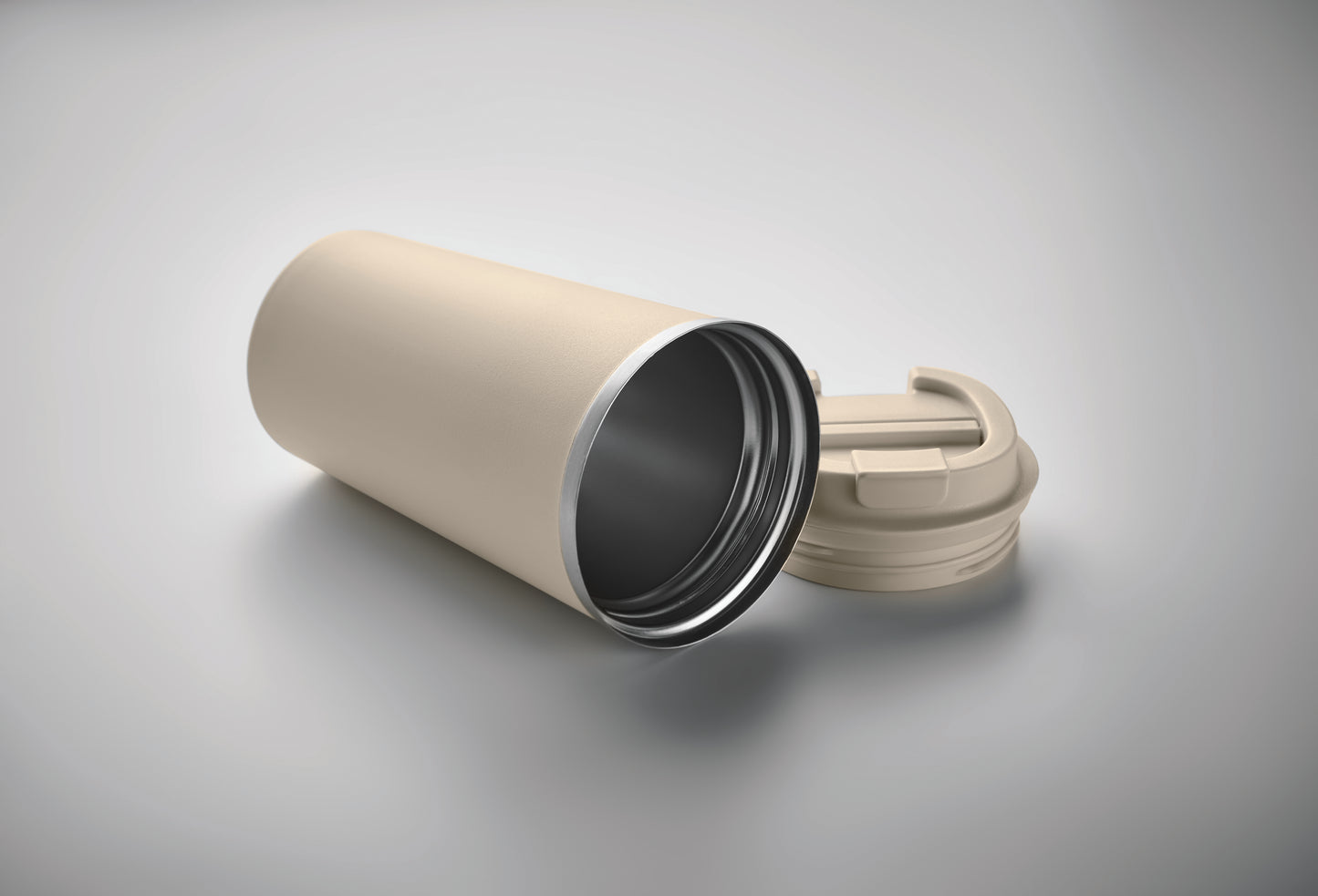 Doppelwandiger Trinkbecher aus recyceltem Edelstahl (90 % recycelter Edelstahl und 10 %