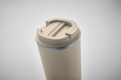 Doppelwandiger Trinkbecher aus recyceltem Edelstahl (90 % recycelter Edelstahl und 10 %