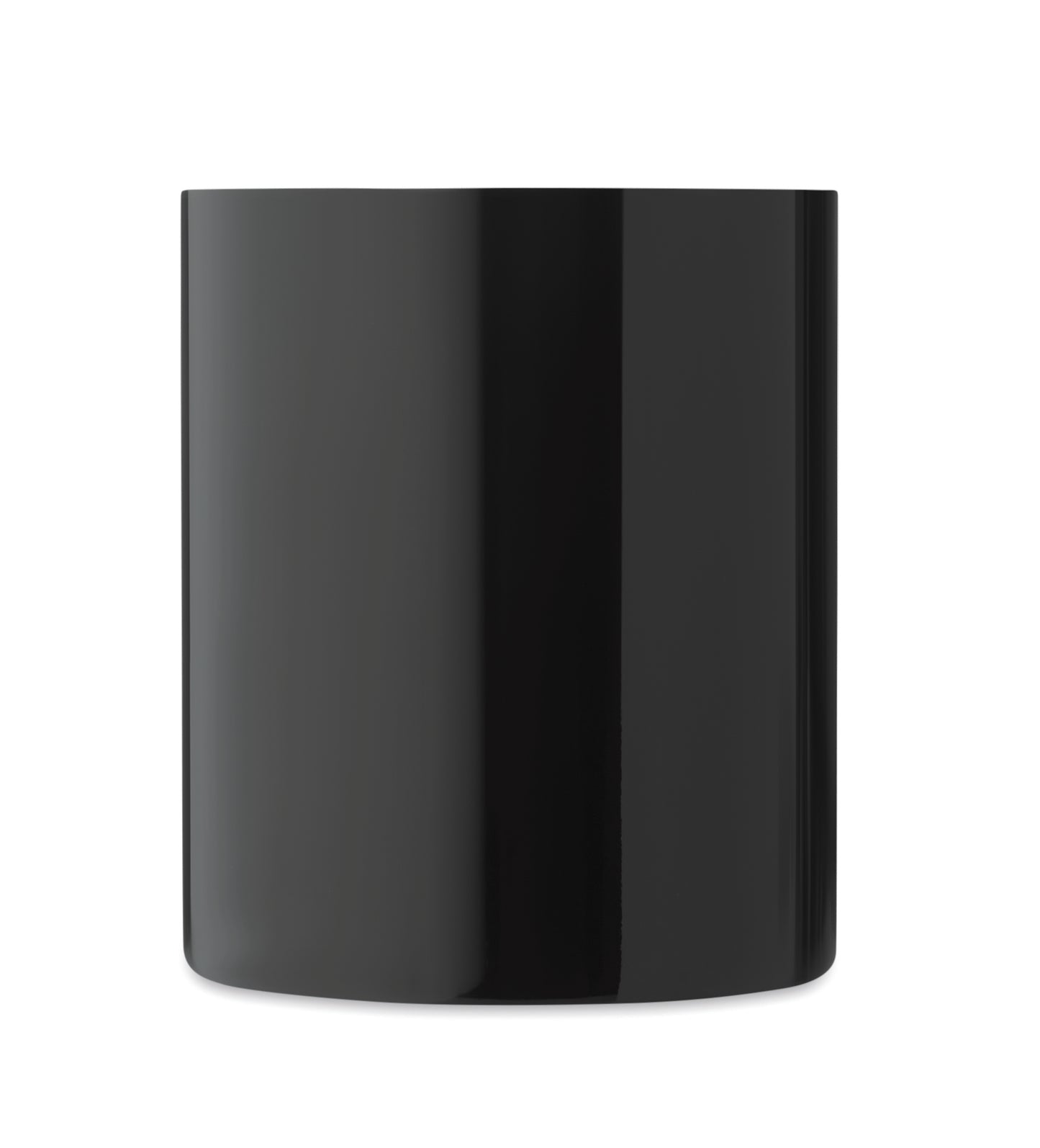Doppelwandiger Becher aus Edelstahl mit PP-Griff. Füllmenge: 300 ml.