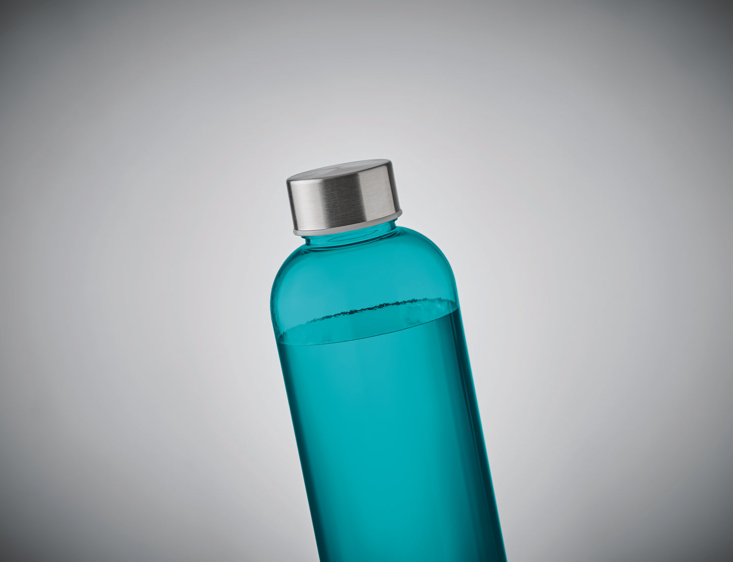 Trinkflasche aus BPA freiem Tritan™. Füllmenge: 1000 ml. Nicht geeignet für kohlensäurehaltige
