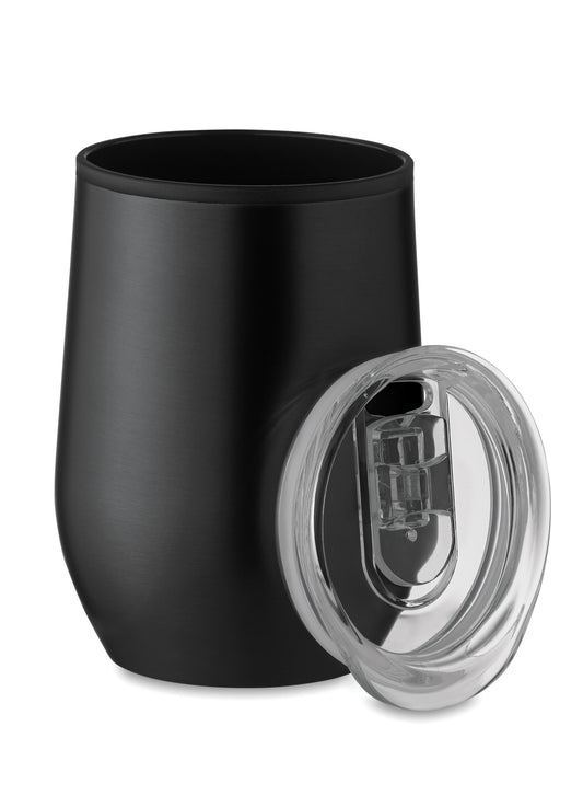 Doppelwandiger Trinkbecher aus Edelstahl mit PP-Innenseite und transparentem PS-Deckel. Füllmenge: 350 ml.