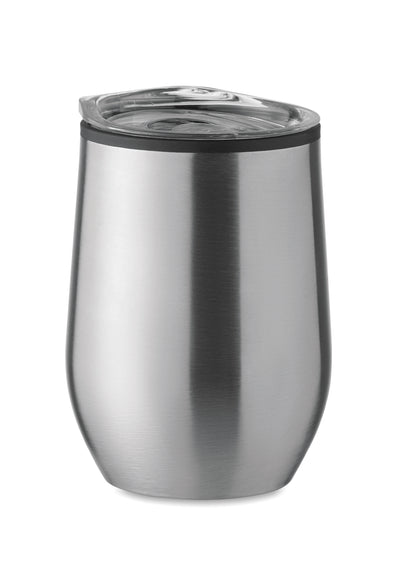 Doppelwandiger Trinkbecher aus Edelstahl mit PP-Innenseite und transparentem PS-Deckel. Füllmenge: 350 ml.