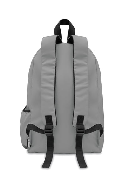 Rucksack mit Reißverschluss-Außentasche. Gepolsterter Rücken und seitliches Flaschenfach. 600D RPET-Polyester.