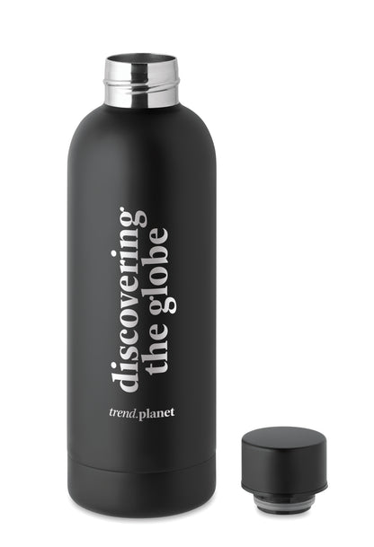 Doppelwandige Isolierflasche aus recyceltem Edelstahl. 90% recycelter Edelstahl und 10% Edelstahl. Füllmenge: