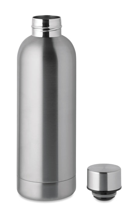 Doppelwandige Isolierflasche aus recyceltem Edelstahl. 90% recycelter Edelstahl und 10% Edelstahl. Füllmenge: