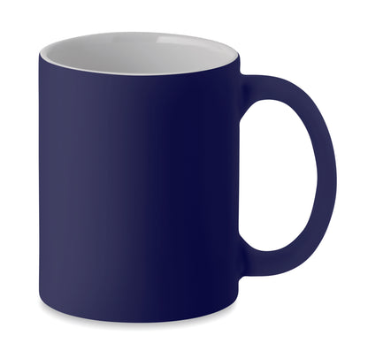 Klassischer Kaffeebecher aus matter Keramik. Füllmenge: 300 ml. Mit einer speziellen Beschichtung