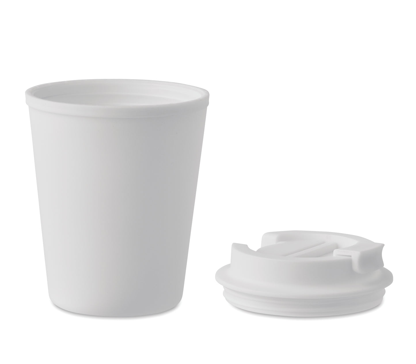 Doppelwandiger Trinkbecher mit Trinkdeckel aus PP. Füllmenge: 300 ml.Auslaufsicher.