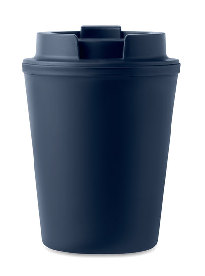 Doppelwandiger Trinkbecher mit Trinkdeckel aus PP. Füllmenge: 300 ml.Auslaufsicher.