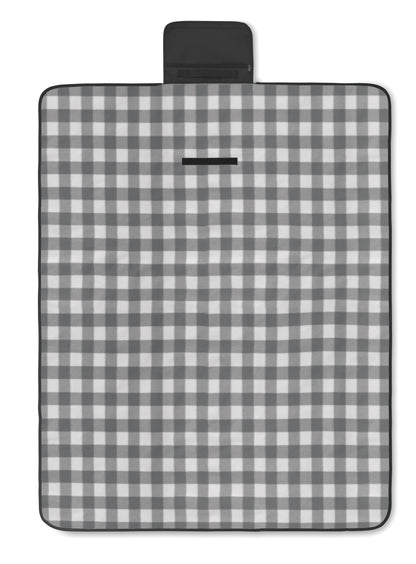 Faltbare Picknickdecke aus RPET Polar-Fleece 150 g/m² mit wasserabweisend beschichteter PEVA-Rückseite. Reißverschlusstasche