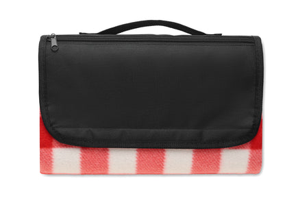 Faltbare Picknickdecke aus RPET Polar-Fleece 150 g/m² mit wasserabweisend beschichteter PEVA-Rückseite. Reißverschlusstasche